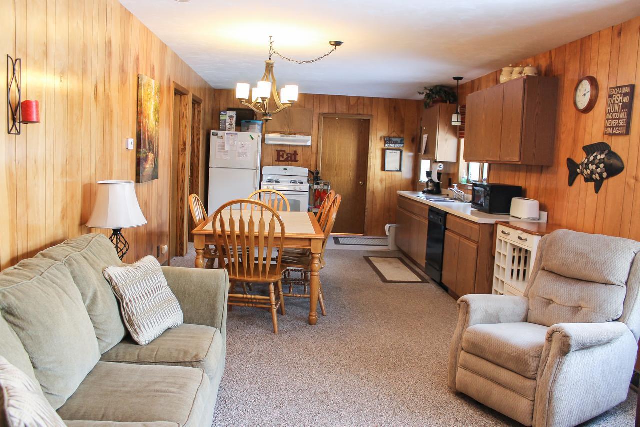 Nitschke'S Northern Resort ミノクア エクステリア 写真