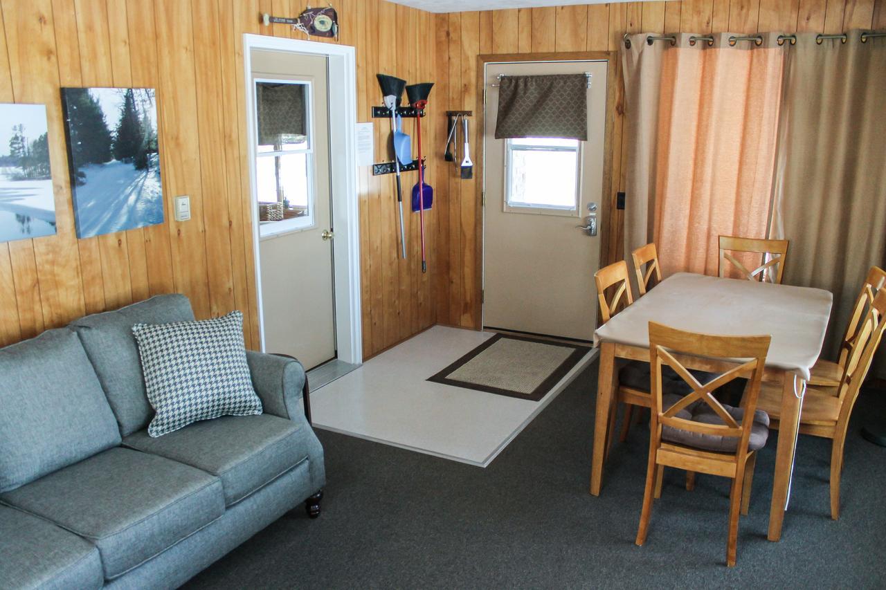 Nitschke'S Northern Resort ミノクア エクステリア 写真