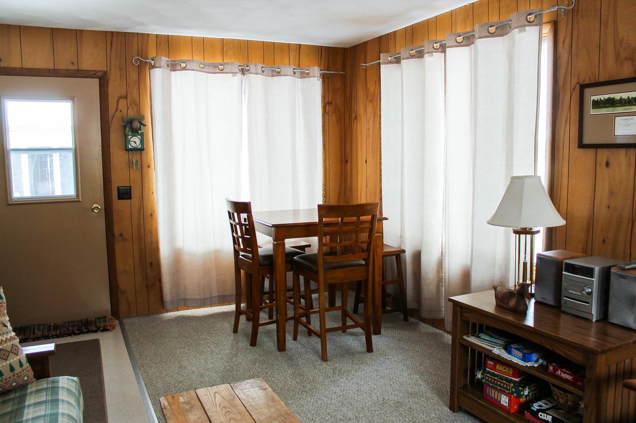 Nitschke'S Northern Resort ミノクア エクステリア 写真