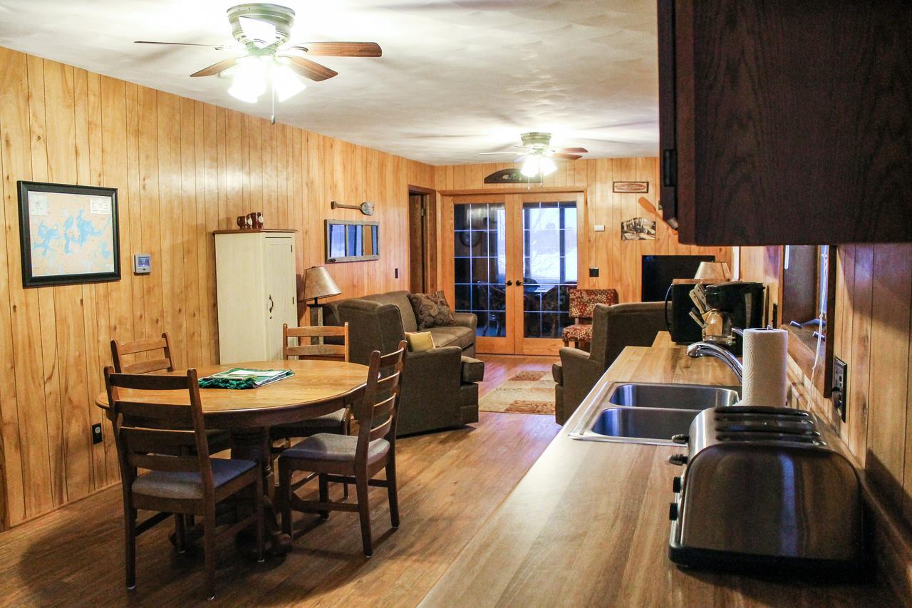 Nitschke'S Northern Resort ミノクア エクステリア 写真
