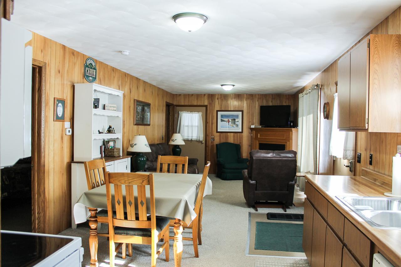 Nitschke'S Northern Resort ミノクア エクステリア 写真
